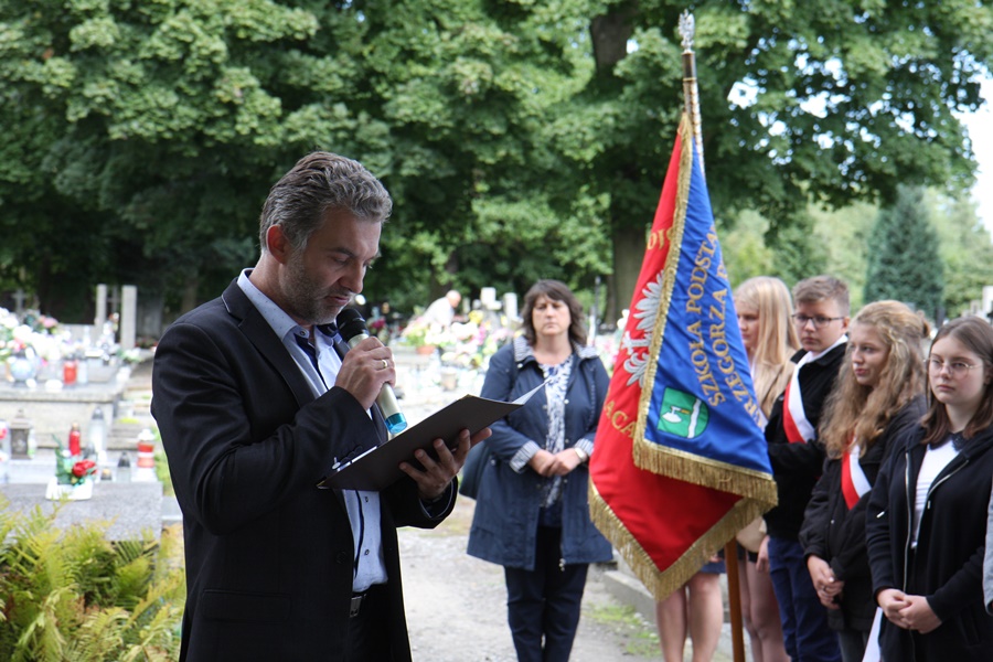 Władze gminy Kłomnice uczciły pamięć ofiar II Wojny Światowej